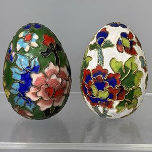 2 X Cloisonné Eggs Enameled Raised Gold Wire Floral Flowers Colorful White Green